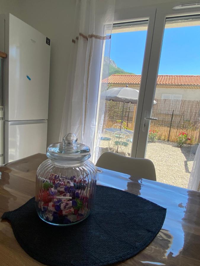 锡斯特龙La Petite Perle De Provence别墅 外观 照片